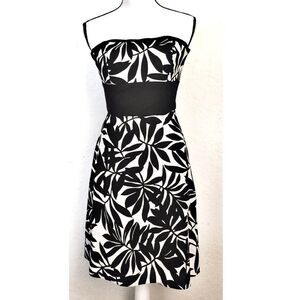 WHITE HOUSE BLACK MARKET Strapless Sundress